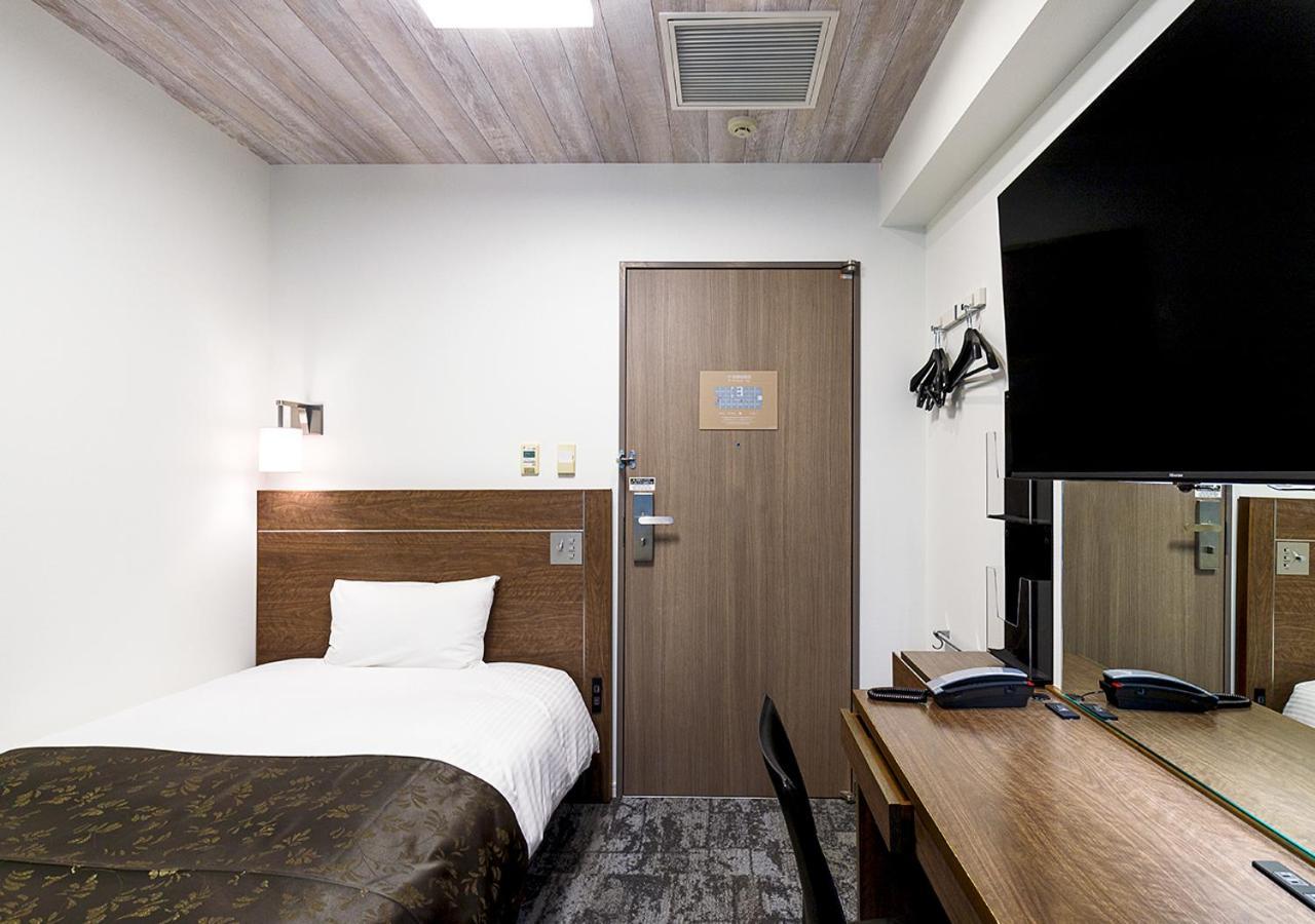 Single Room with Shower